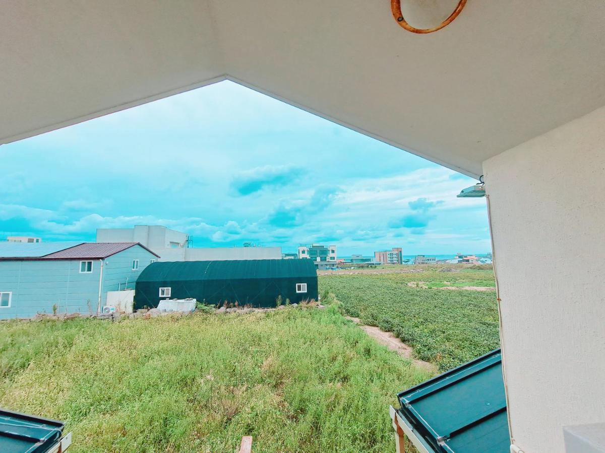 Jeju Gillime Pension מראה חיצוני תמונה