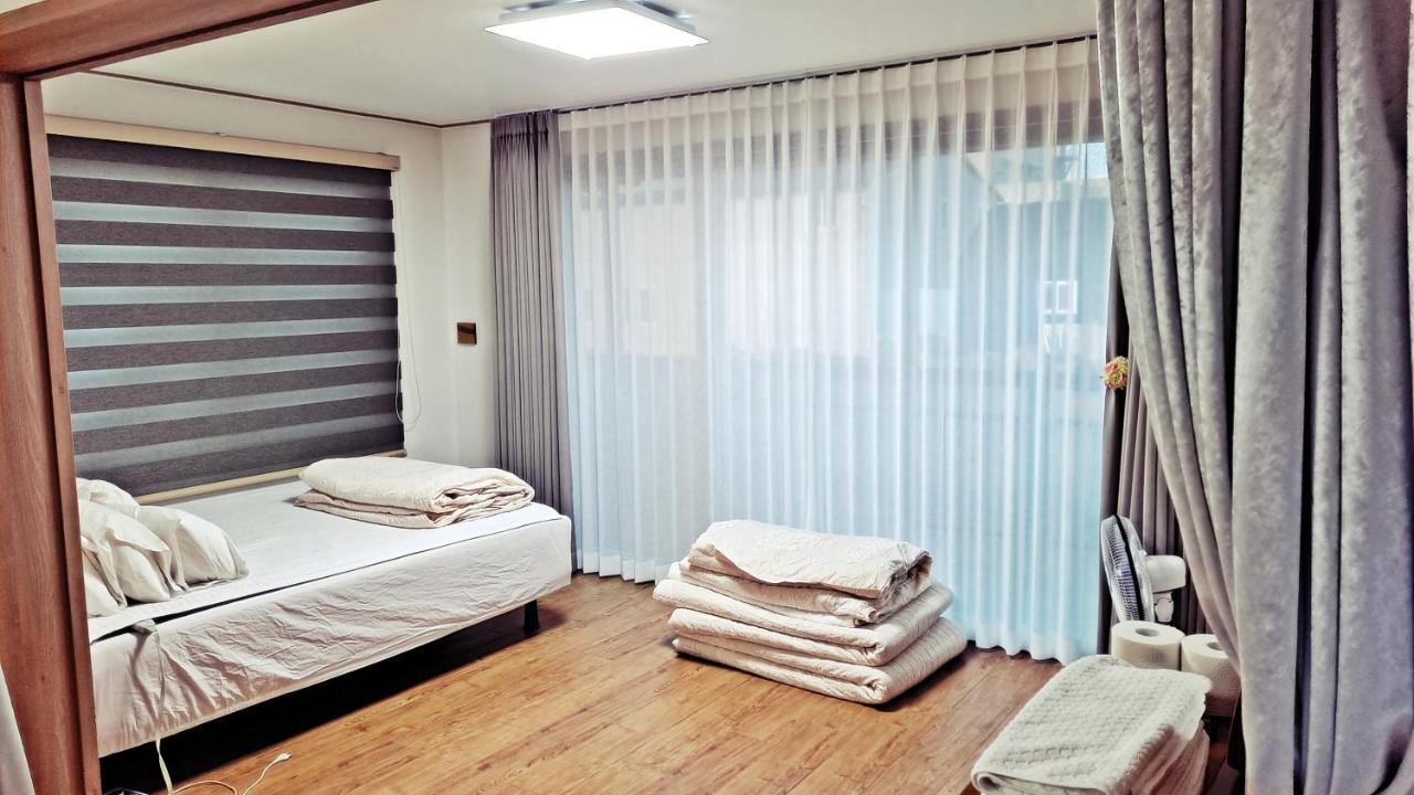 Jeju Gillime Pension מראה חיצוני תמונה