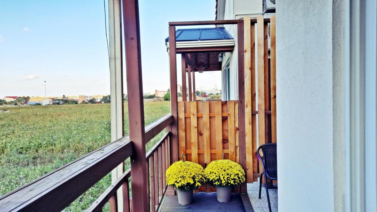 Jeju Gillime Pension מראה חיצוני תמונה